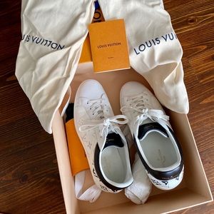 Louis Vuitton Men’s Luxembourg Sneakers Size 7
